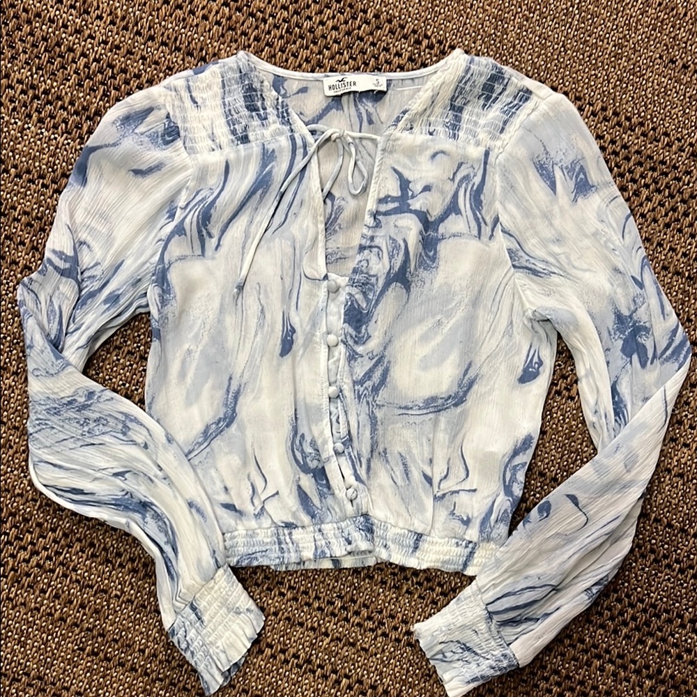 Hollister White and Blue Tie Front Blouse